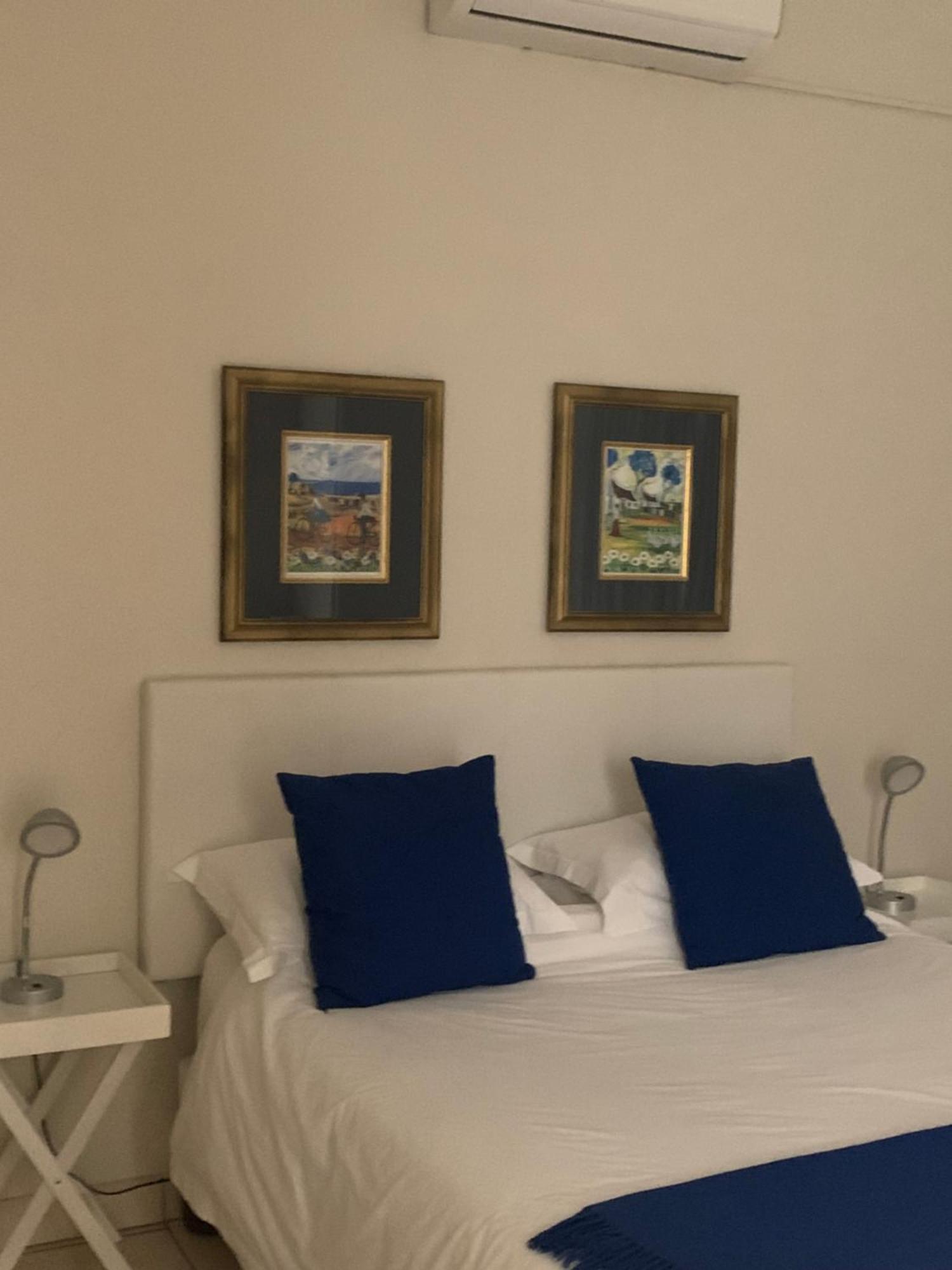 Millard Crescent Guest House Порт Елизабет Екстериор снимка