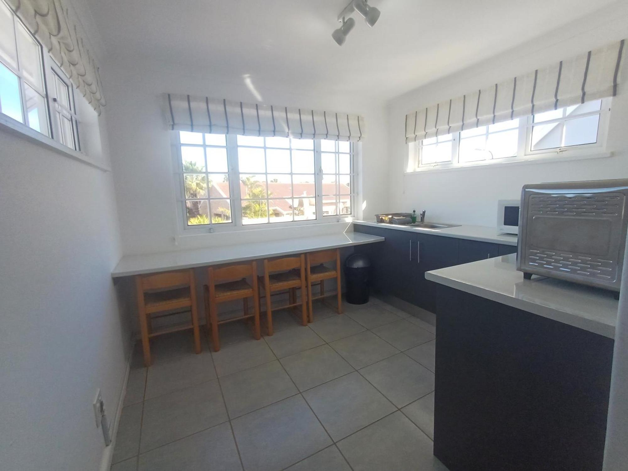 Millard Crescent Guest House Порт Елизабет Екстериор снимка